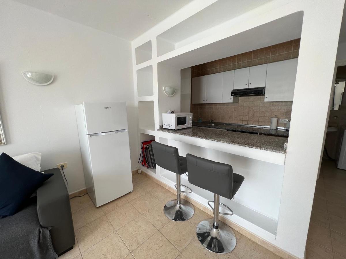 Oasis Blue - Beautiful 1 Bedroom Apartment On Private Complex With Pool Tías Exterior foto
