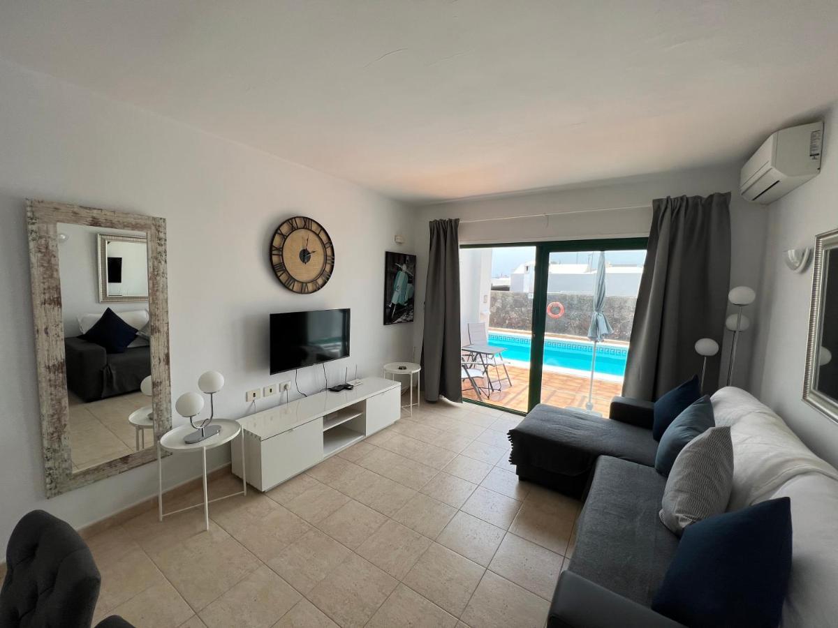 Oasis Blue - Beautiful 1 Bedroom Apartment On Private Complex With Pool Tías Exterior foto